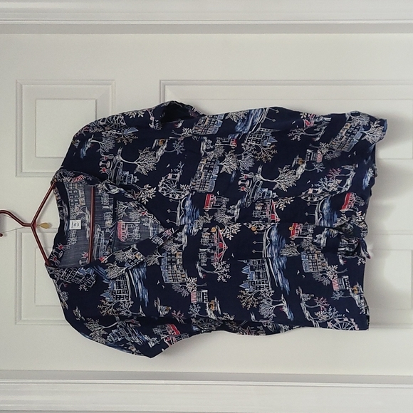 Old Navy blue button down shirt - Picture 1 of 6